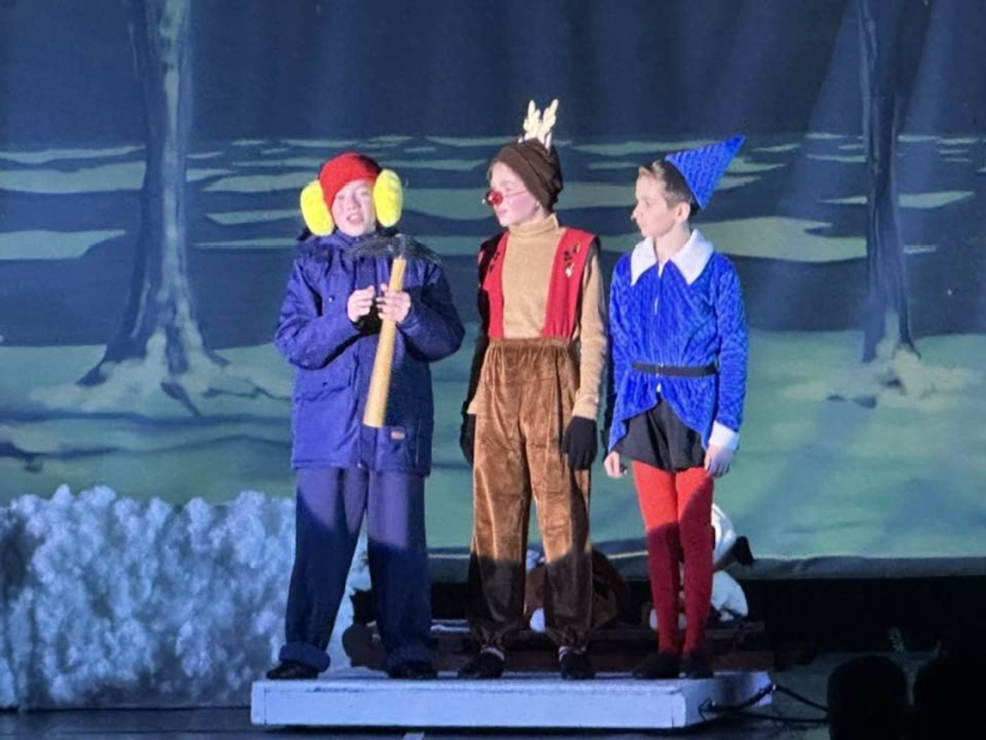 Review: RUDOLPH THE RED-NOSED REINDEER JR. at Moorestown Theater Company  Image