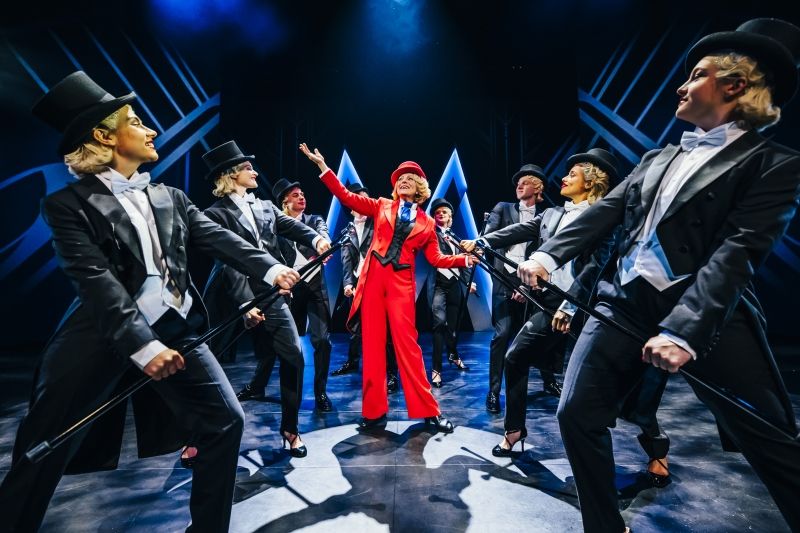 Review: DE HOSPITA | A NEW MUSICAL COMEDY ⭐️⭐️⭐ at DeLaMar Theater Review: DE HOSPITA | A NEW MUSICAL COMEDY ⭐️⭐️⭐ at DeLaMar Theater Image