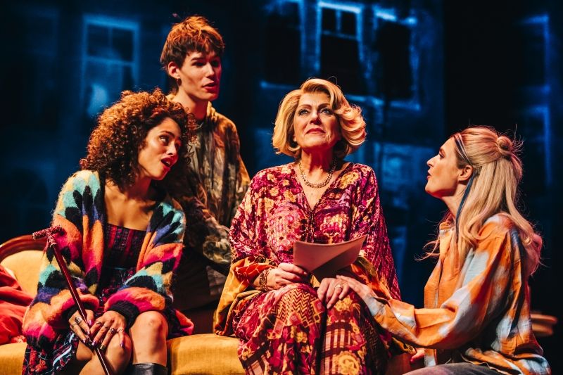 Review: DE HOSPITA | A NEW MUSICAL COMEDY ⭐️⭐️⭐ at DeLaMar Theater Review: DE HOSPITA | A NEW MUSICAL COMEDY ⭐️⭐️⭐ at DeLaMar Theater Image