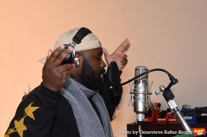 Exclusive: The Cast of HAMILTON Sings Carols For A Cure  Image