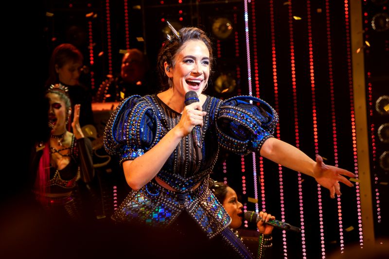 Photos: The New Queens of SIX on Broadway Take Their First Bows — photo 16 of 21