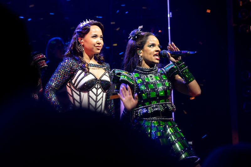 Photos: The New Queens of SIX on Broadway Take Their First Bows — photo 17 of 21