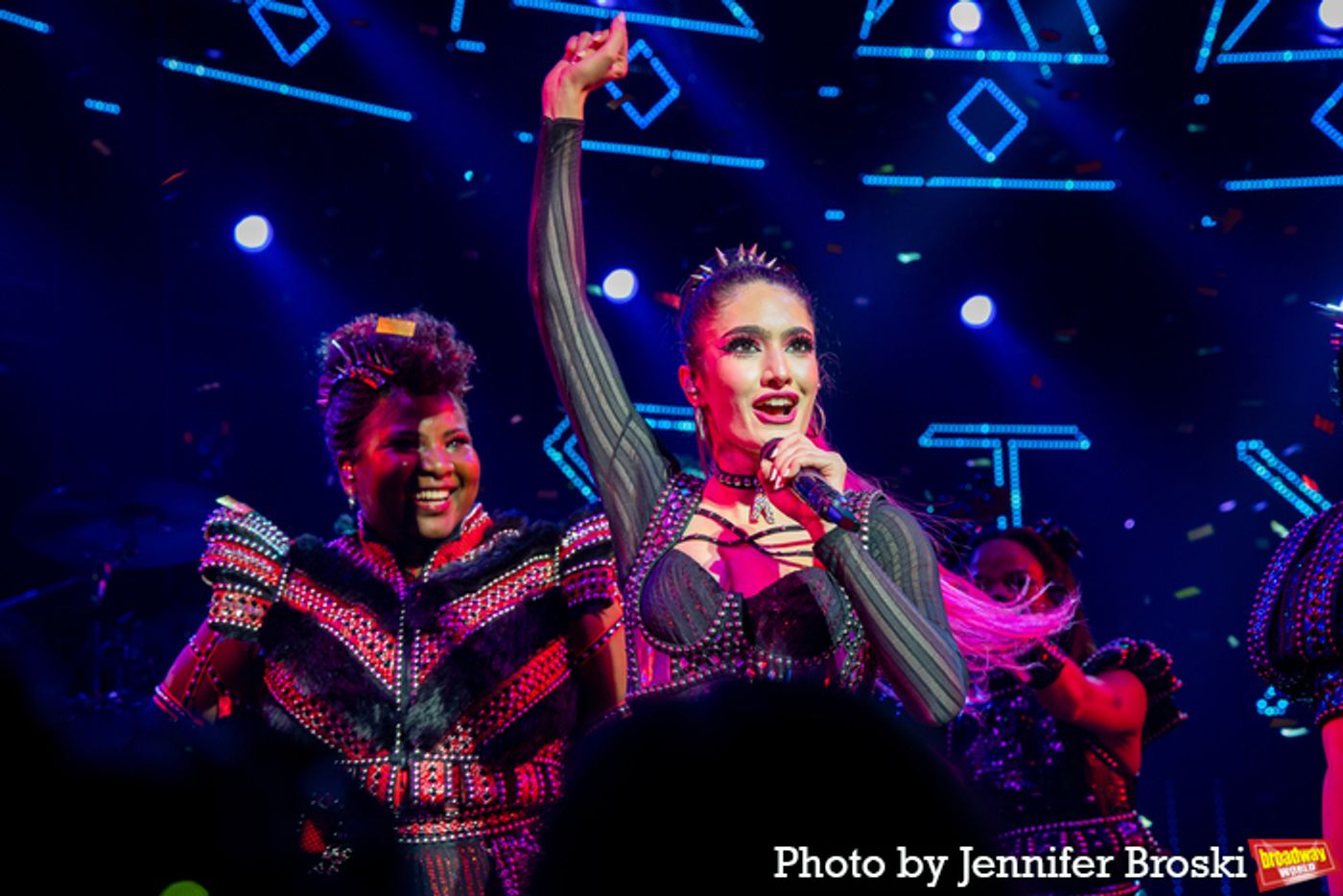 Photos: The New Queens of SIX on Broadway Take Their First Bows  Image
