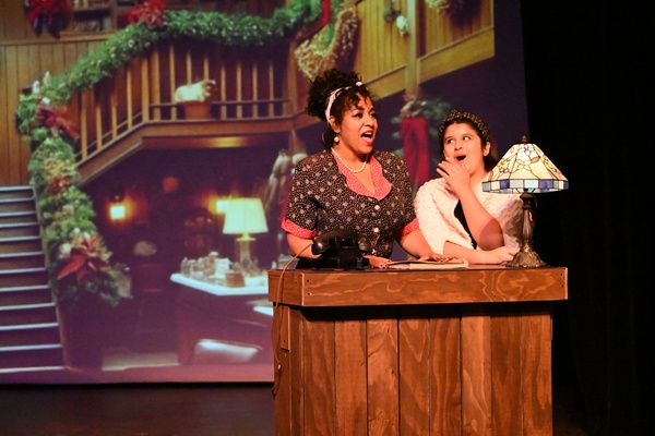 Photos: First Look at WHITE CHRISTMAS at The Grand Prairie Arts Council  Image