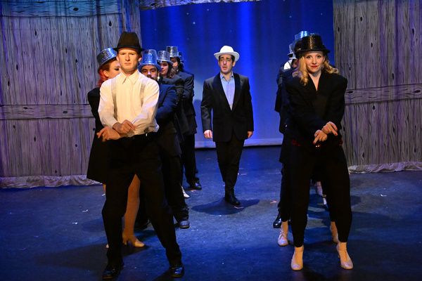 Photos: First Look at WHITE CHRISTMAS at The Grand Prairie Arts Council  Image