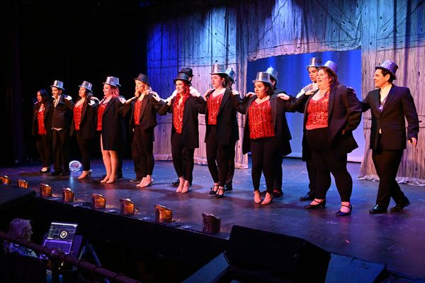 Photos: First Look at WHITE CHRISTMAS at The Grand Prairie Arts Council  Image