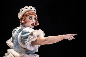 Rebecca Lucy Taylor Photo