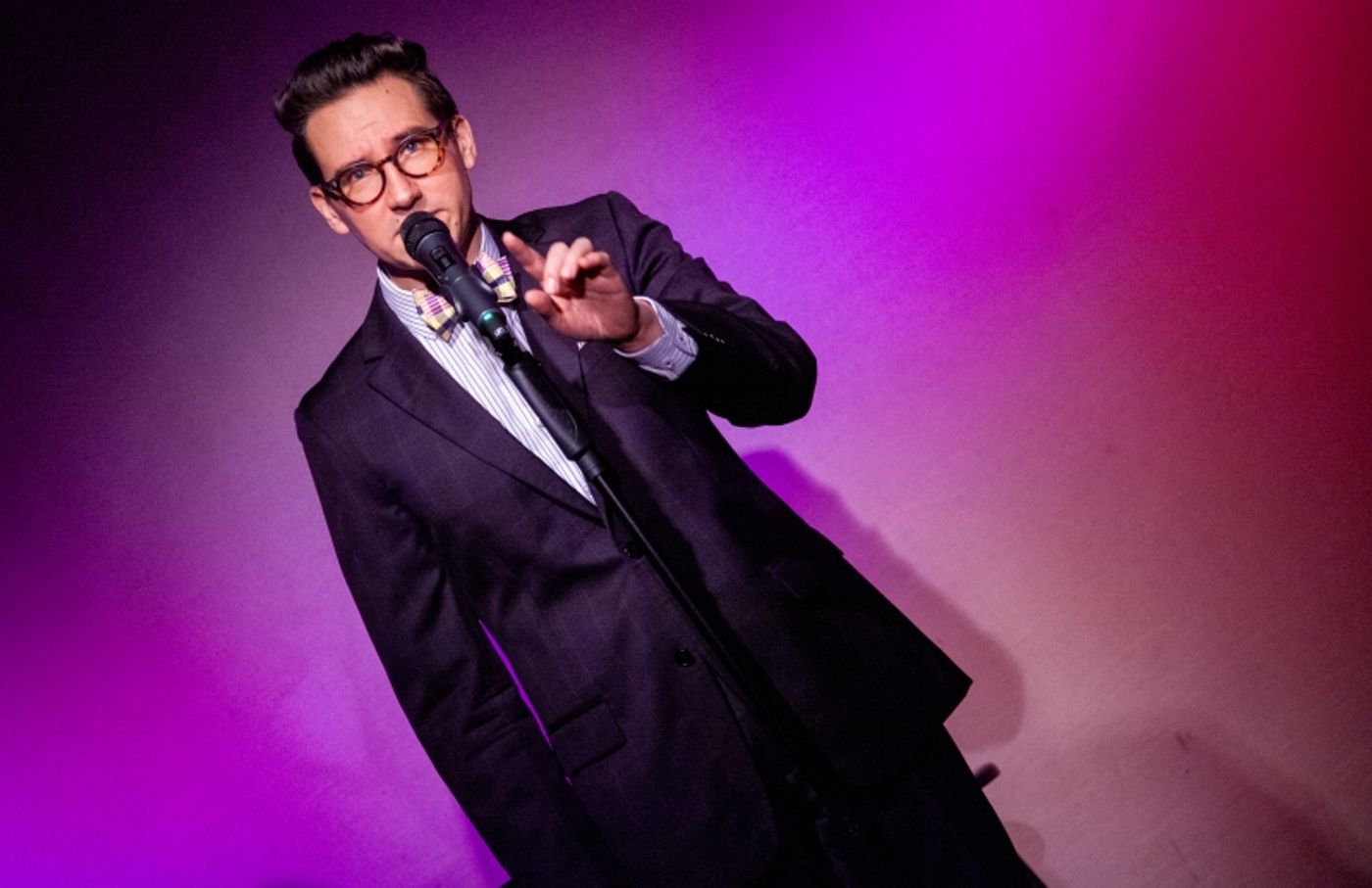 Review: Jason Henderson Charms Don't Tell Mama Audience With GETTING TO NOEL YOU  Image