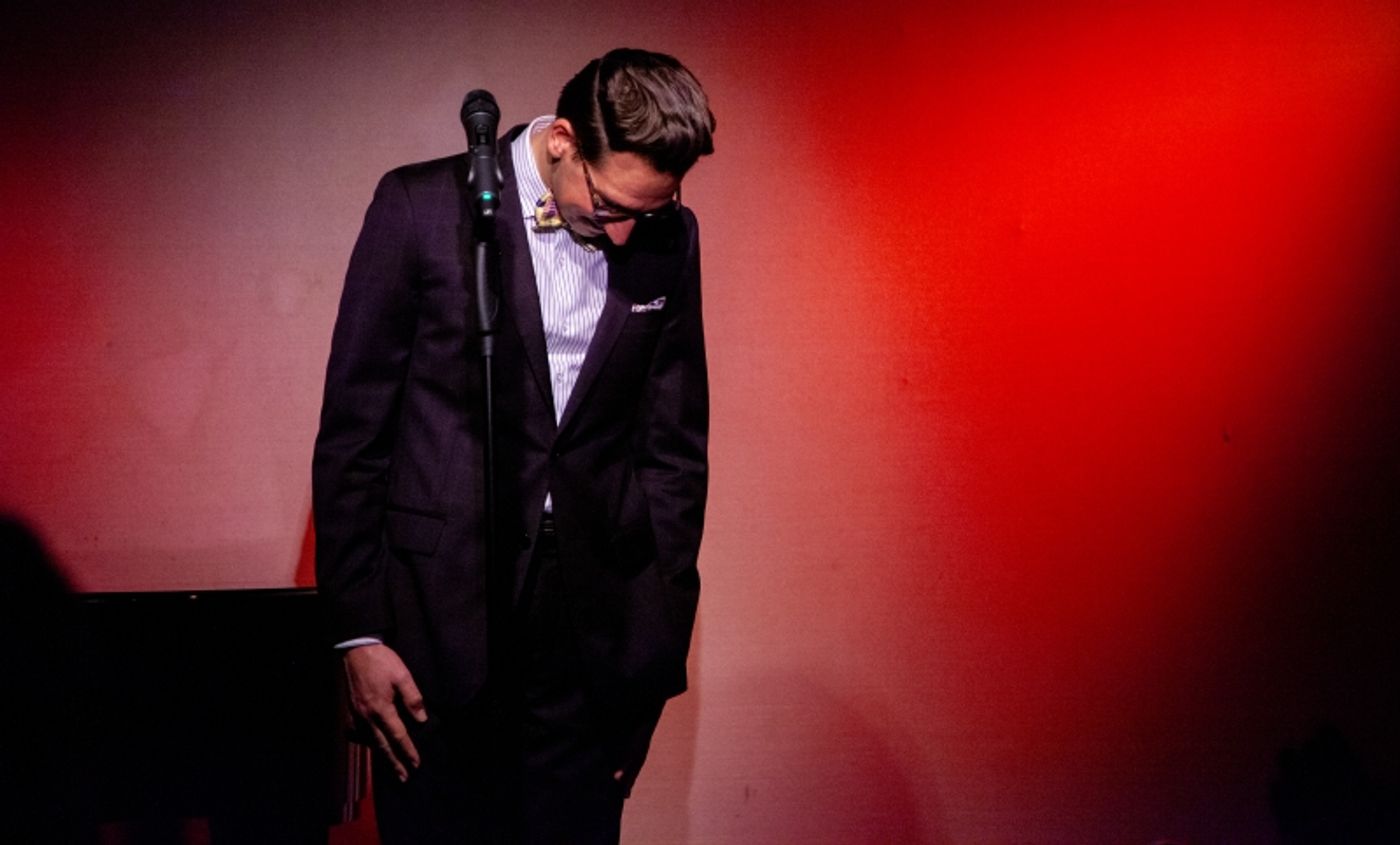 Review: Jason Henderson Charms Don't Tell Mama Audience With GETTING TO NOEL YOU  Image