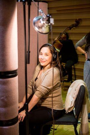 Andréa Burns @ BroadwayWorld Andréa Burns Photo