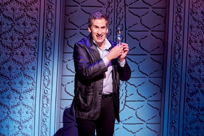 Photos: RED BUCKET FOLLIES Raises ,553,203 For Broadway Cares/Equity Fights AIDS — photo 8 of 31