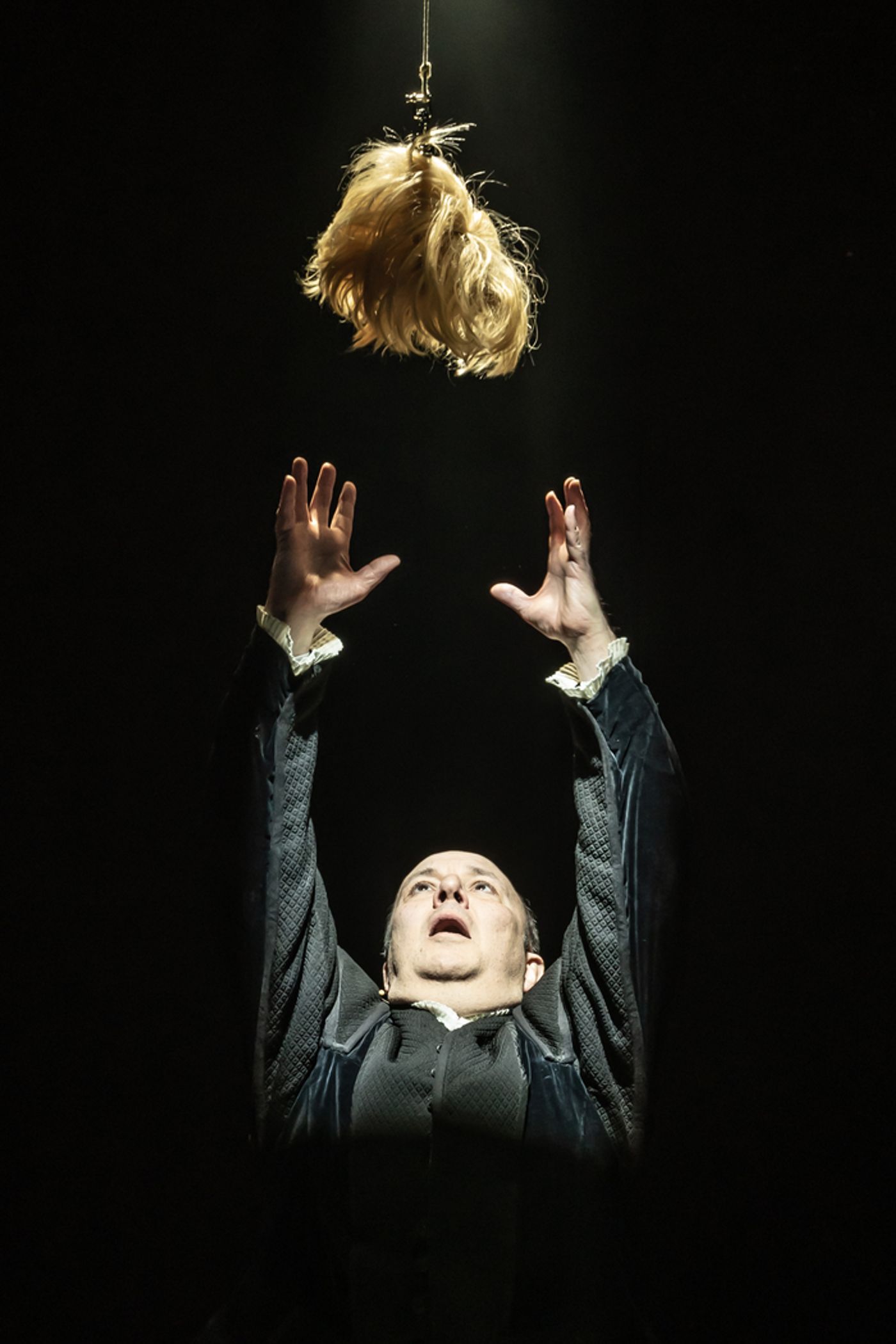 Photos: First Look at Armando Iannucci's PANDEMONIUM at Soho Theatre  Image