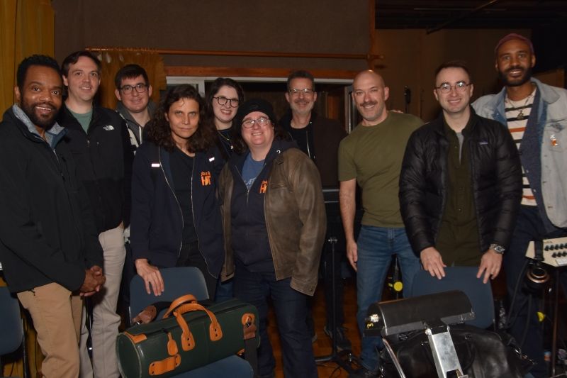 Exclusive: SOME LIKE IT HOT Celebrates the Holidays with Carols For A Cure  Image