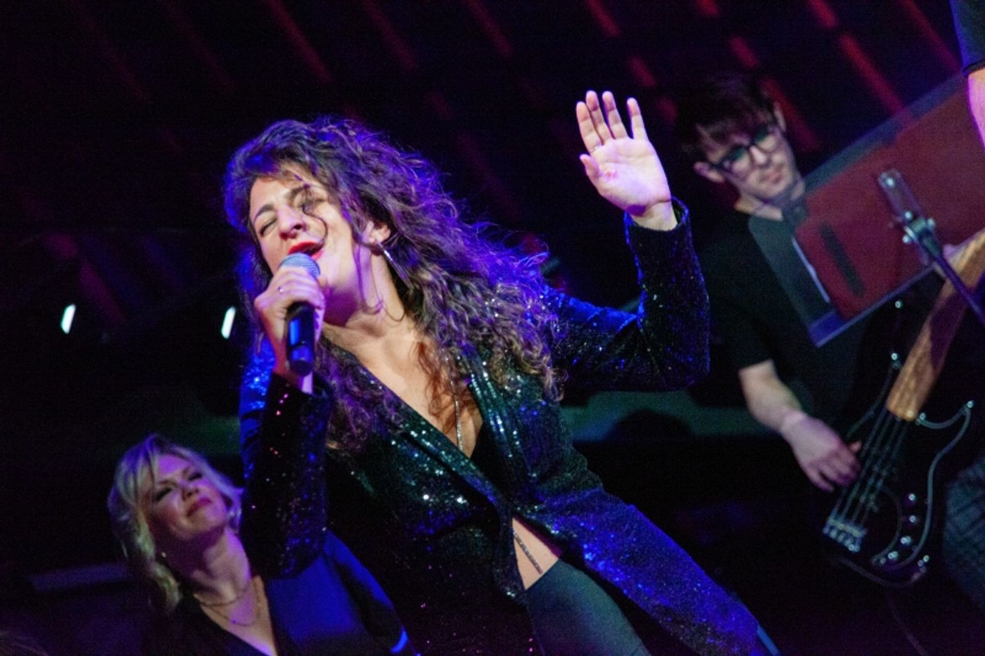 Review: Something Special In The Air As CLYDE ALVES Plays Chelsea Table + Stage  Image
