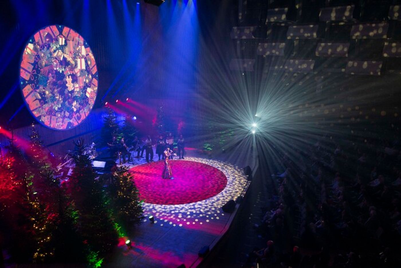 Photos: First Look at CHRISTMAS ACTUALLY at the Royal Festival Hall  Image