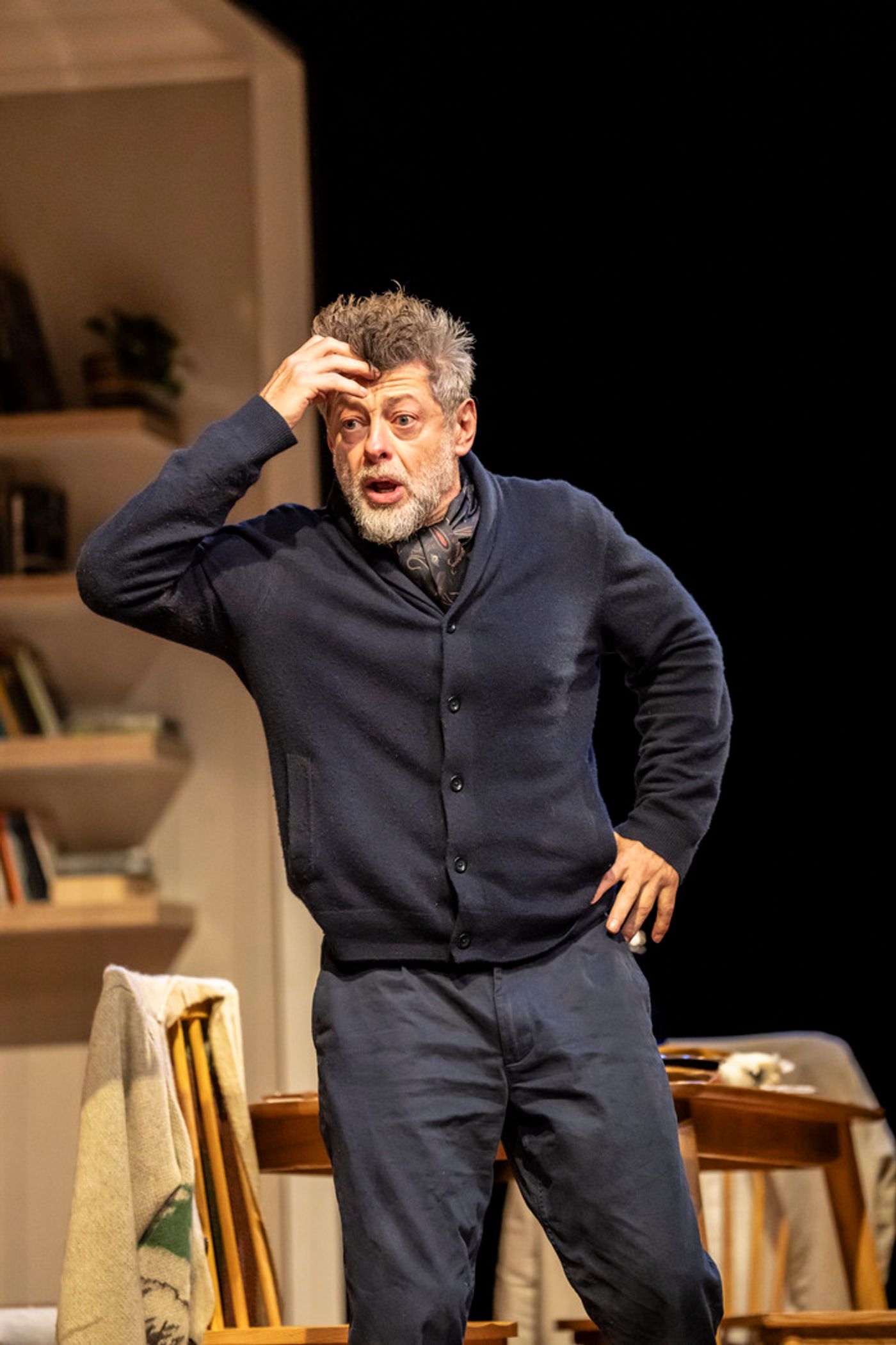 Photos: First Look at Woody Harrelson, Andy Serkis and Louisa Harland in ULSTER AMERICAN  Image