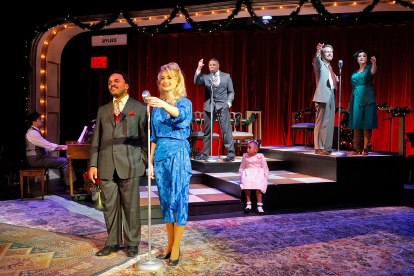 Photos: First Look at IT'S A WONDERFUL LIFE: A LIVE RADIO PLAY at Music Theater Heritage  Image
