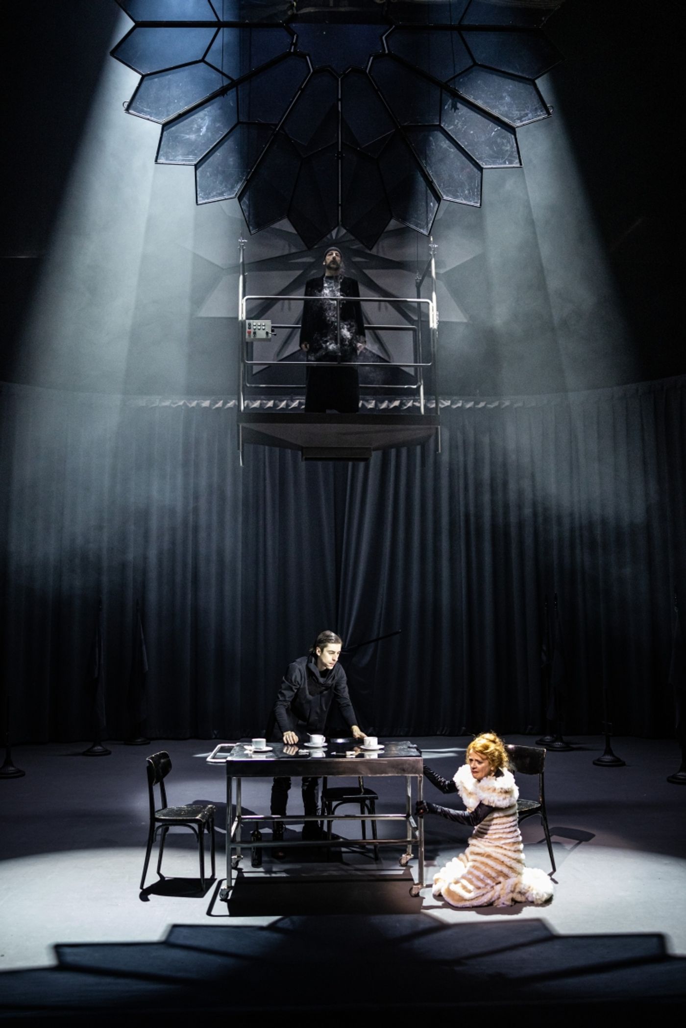 Review: HAMLET v Národním divadle  Image