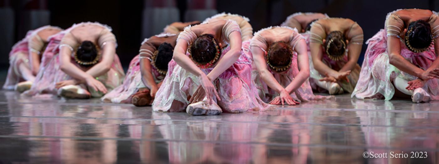 Photos: Philadelphia Ballet's THE NUTCRACKER at The Academy Of Music  Image