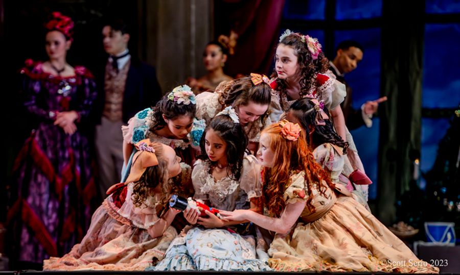 Photos: Philadelphia Ballet's THE NUTCRACKER at The Academy Of Music Image