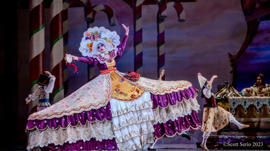 Photos: Philadelphia Ballet's THE NUTCRACKER at The Academy Of Music Image