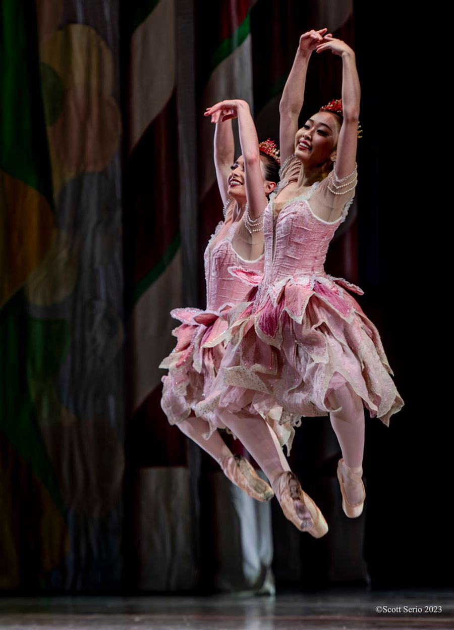 Photos: Philadelphia Ballet's THE NUTCRACKER at The Academy Of Music Image