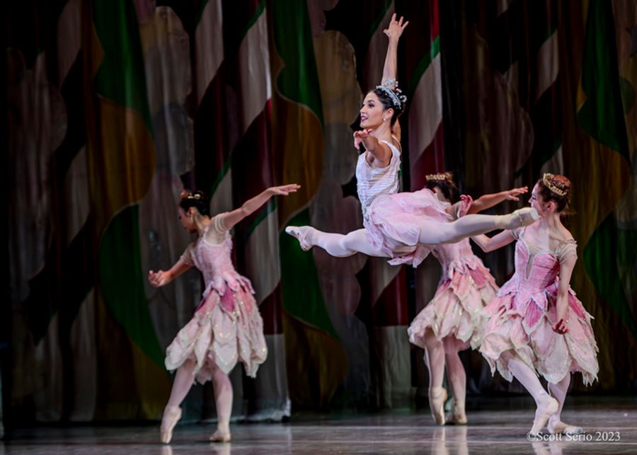 Photos: Philadelphia Ballet's THE NUTCRACKER at The Academy Of Music Image