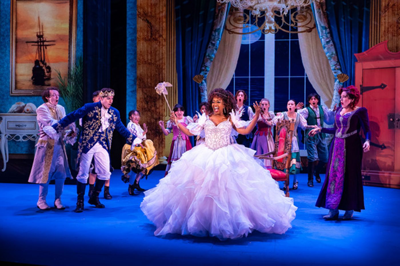 Photos: First Look At A CINDERELLA CHRISTMAS At Laguna Playhouse  Image