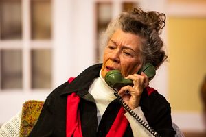 Annalee Jefferies @ BroadwayWorld Annalee Jefferies Photo