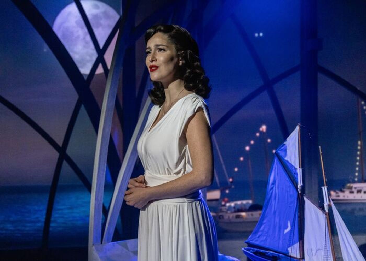 Photos: First Look at The Mill at Sonning's Production of HIGH SOCIETY  Image