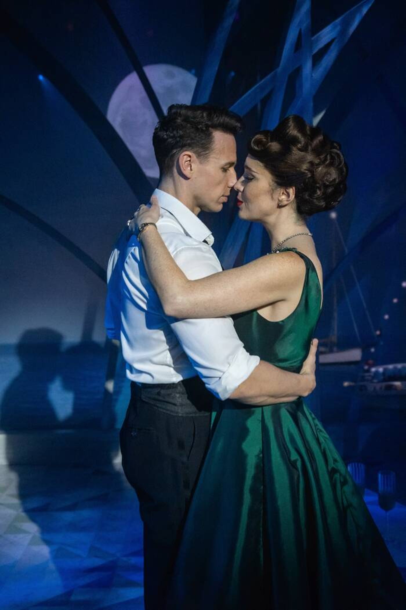 Photos: First Look at The Mill at Sonning's Production of HIGH SOCIETY  Image