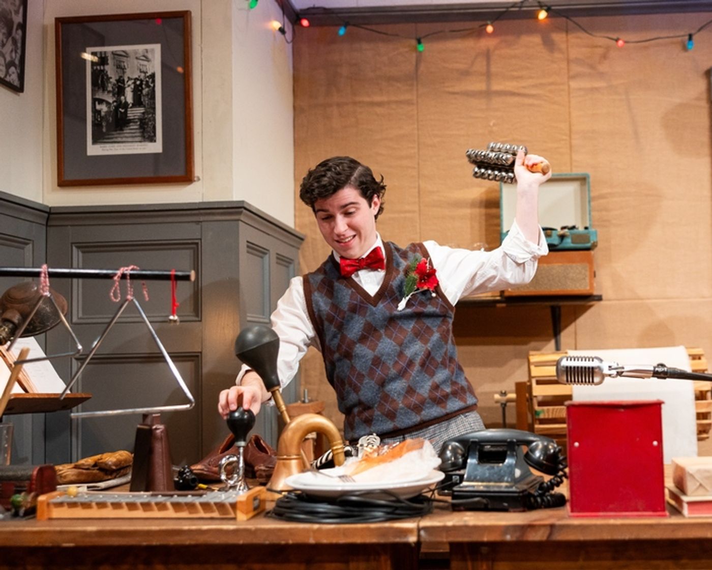 Photos: First Look at The Gamm Theatre's IT'S A WONDERFUL LIFE: A LIVE RADIO PLAY  Image