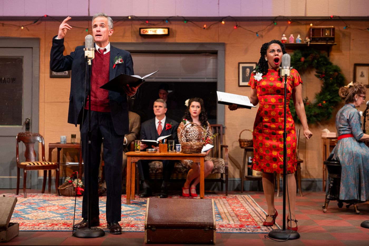Photos: First Look at The Gamm Theatre's IT'S A WONDERFUL LIFE: A LIVE RADIO PLAY  Image