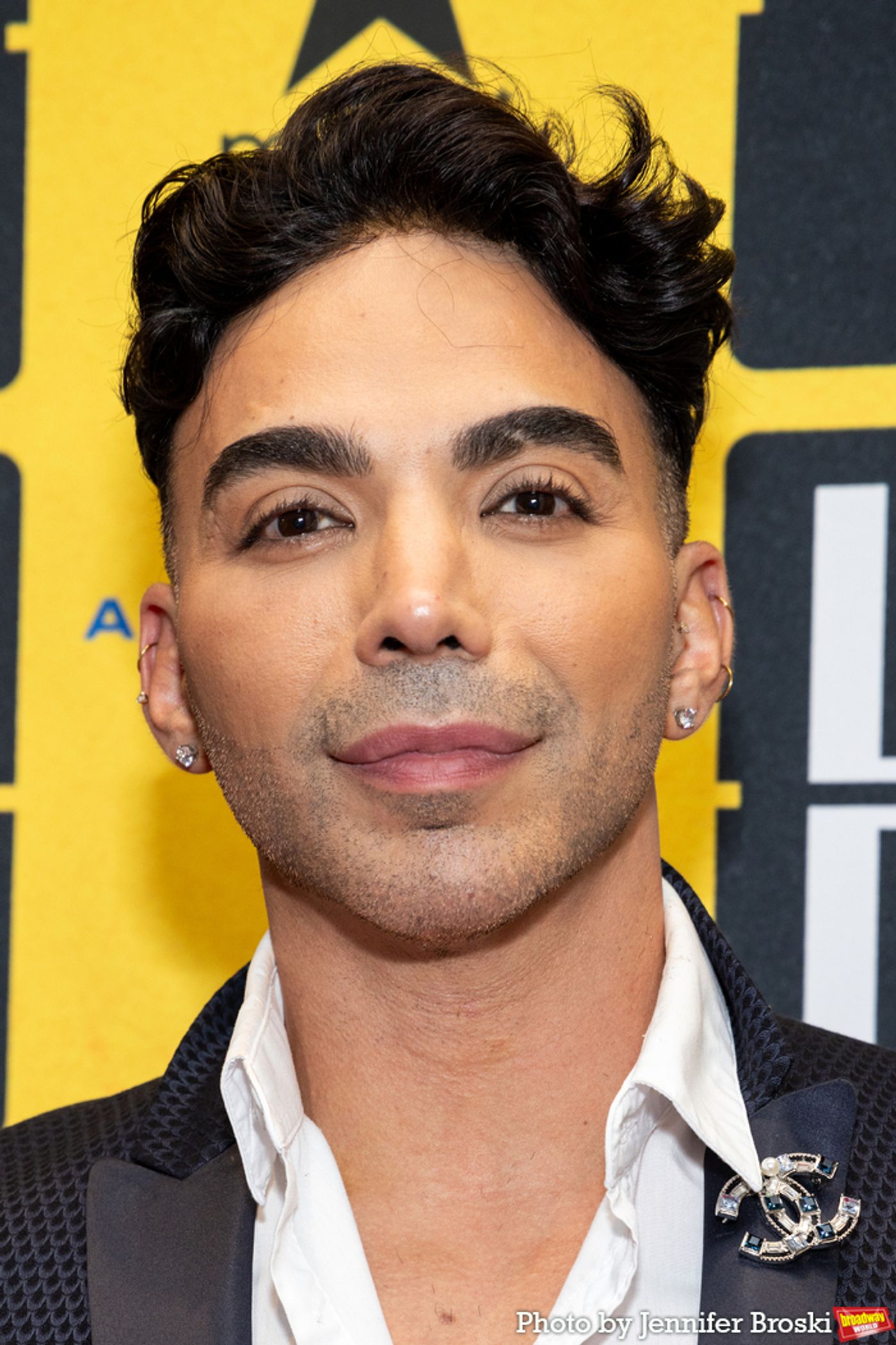 Photos: Stars Walk the Red Carpet on Opening Night of HOW TO DANCE IN OHIO  Image