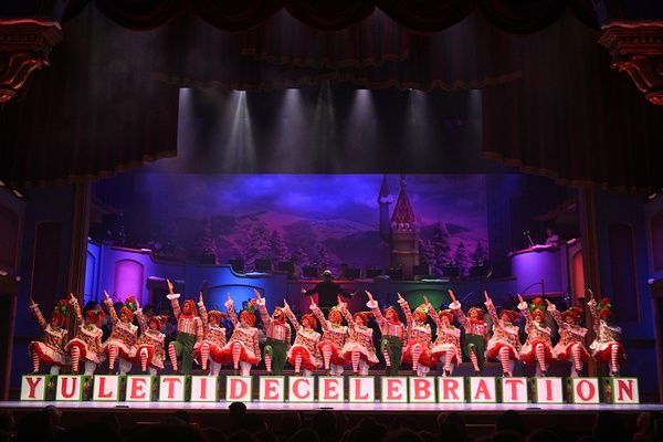 Photos: MOIPEI Returns to AES Indiana Yuletide Celebration  Image