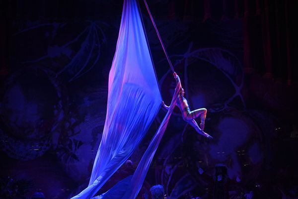 Photos: MOIPEI Returns to AES Indiana Yuletide Celebration  Image