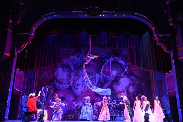 Photos: MOIPEI Returns to AES Indiana Yuletide Celebration  Image