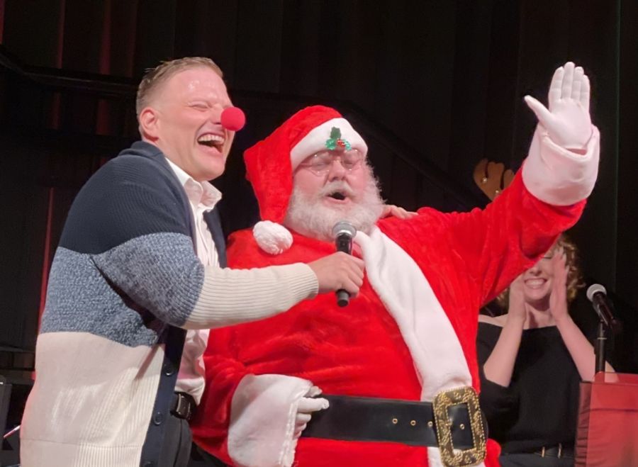 Review: A ROBERT BANNON CHRISTMAS SPECIAL at Chelsea Table + Stage is Merry and Bright! Image