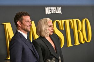 Bradley Cooper and Lady Gaga Photo