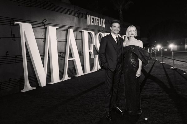 Bradley Cooper and Carey Mulligan Photo