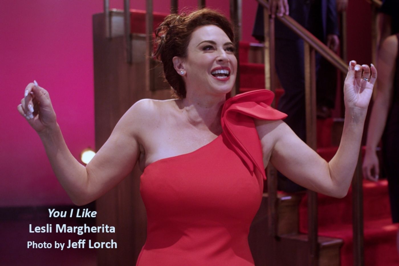 Interview: Lesli Margherita Jumped at the Chance to be Singing in THE PASADENA PLAYHOUSE HOLIDAY SPECTACULAR  Image