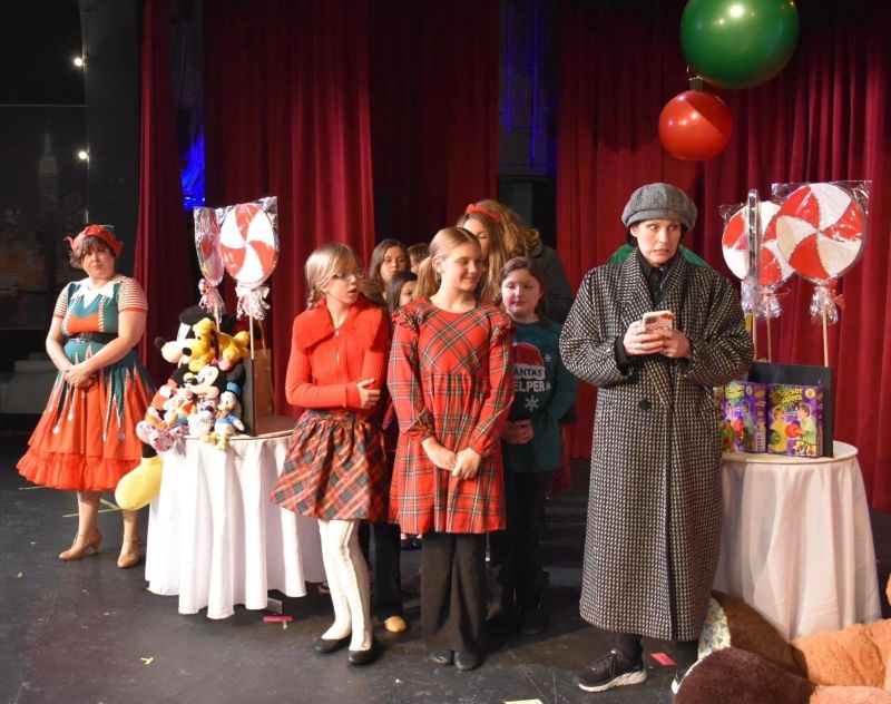 Review: ELF THE MUSICAL at The Pocket Community Theatre  Image