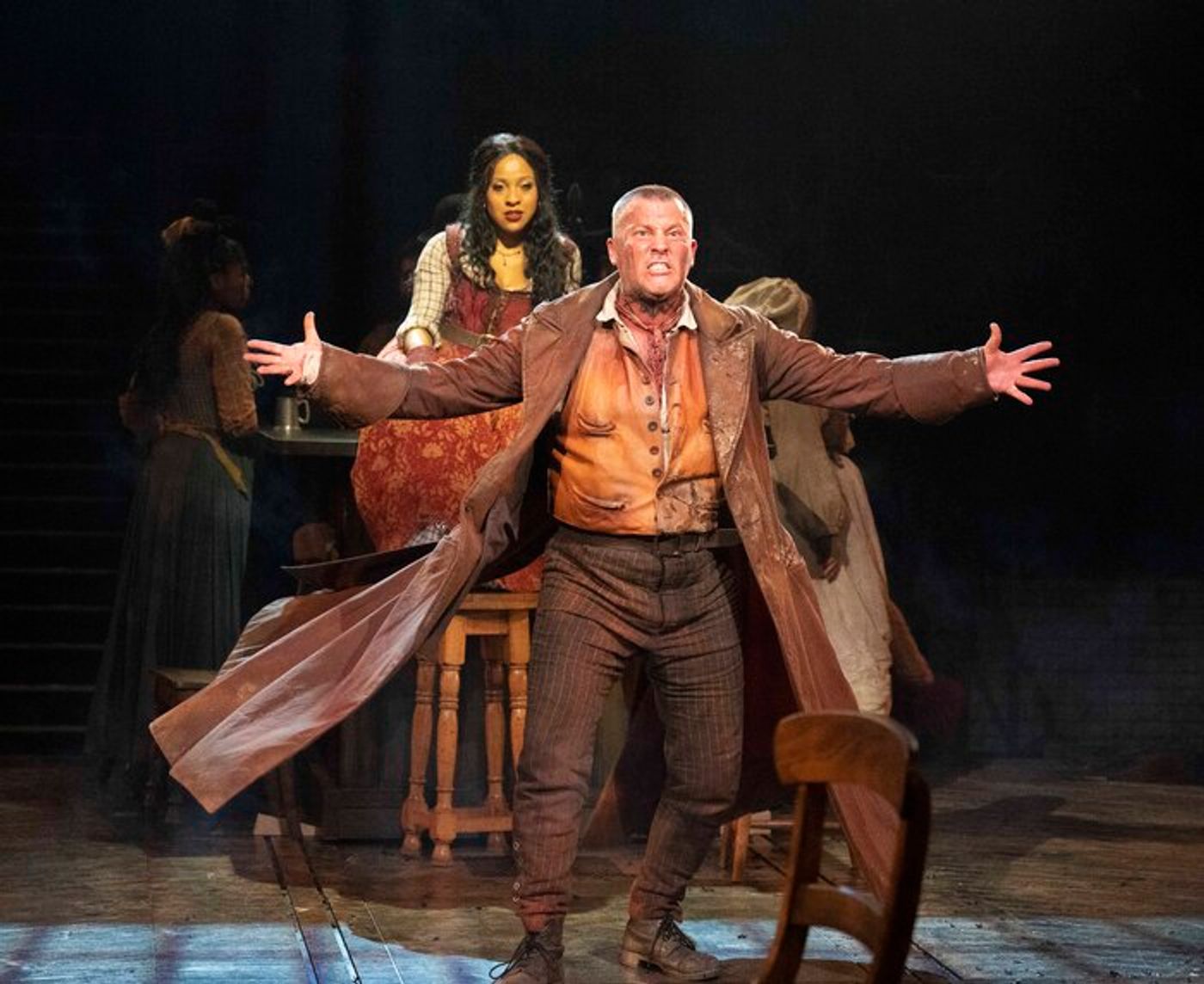 Video/Photos: First Look At OLIVER! At Leeds Playhouse  Image