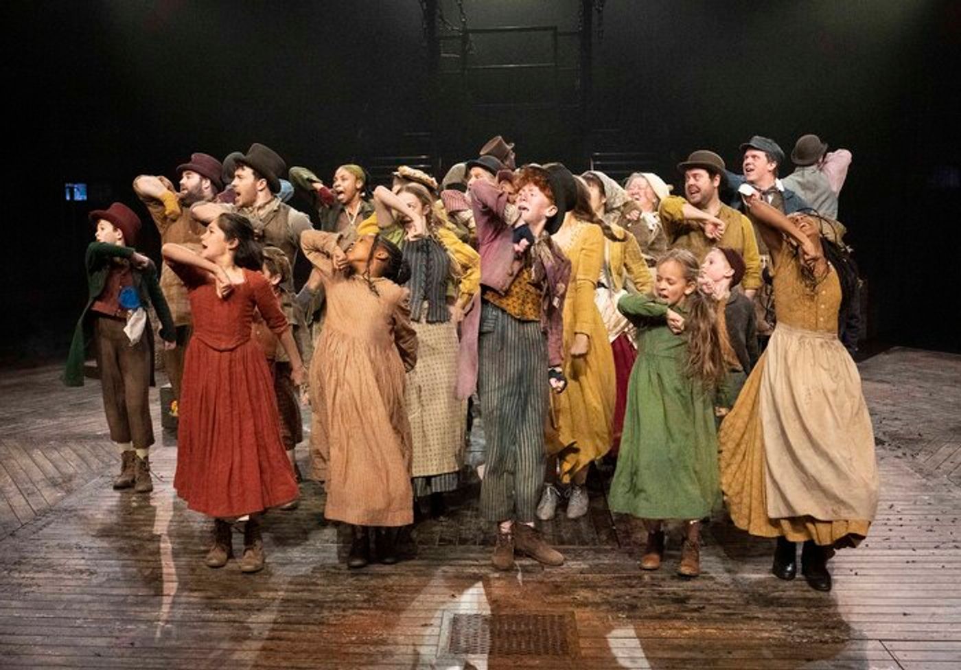 Video/Photos: First Look At OLIVER! At Leeds Playhouse  Image