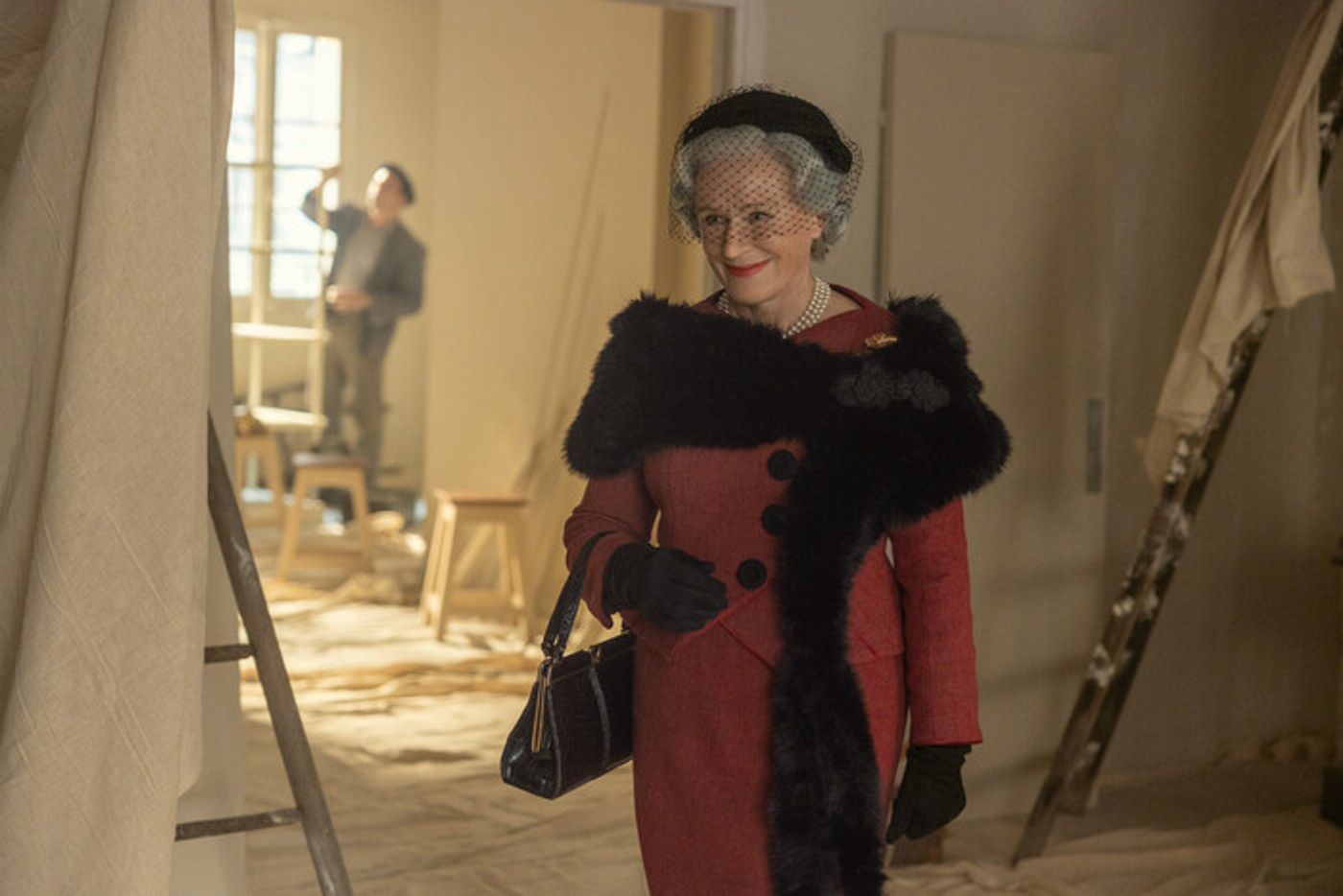 Photos: See Glenn Close as Harper's Bazaar Editor Carmel Snow in Apple's THE NEW LOOK  Image