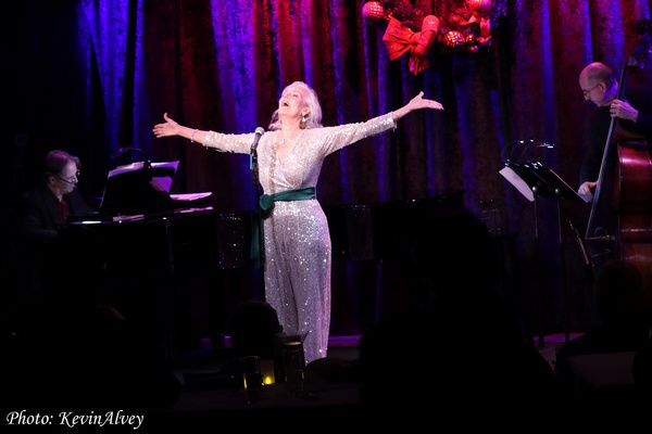 Photos: Karen Mason Celebrates Christmas at Birdland  Image