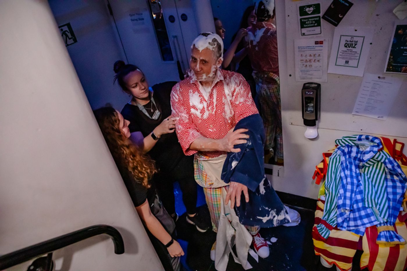 Photos: Behind The Scenes of Wolverhampton Grand's SNOW WHITE Panto  Image