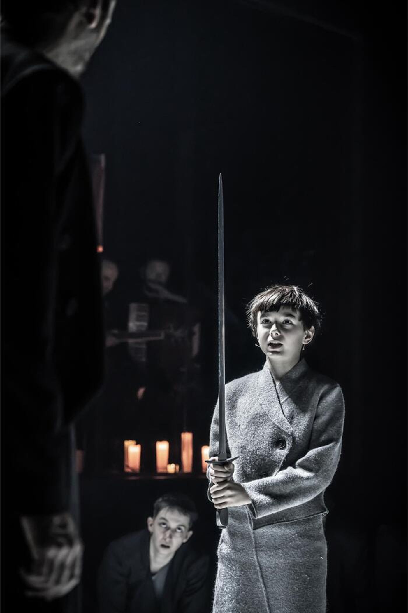 Photos: First Look at David Tennant and Cush Jumbo in MACBETH Photos: First Look at David Tennant and Cush Jumbo in MACBETH Image