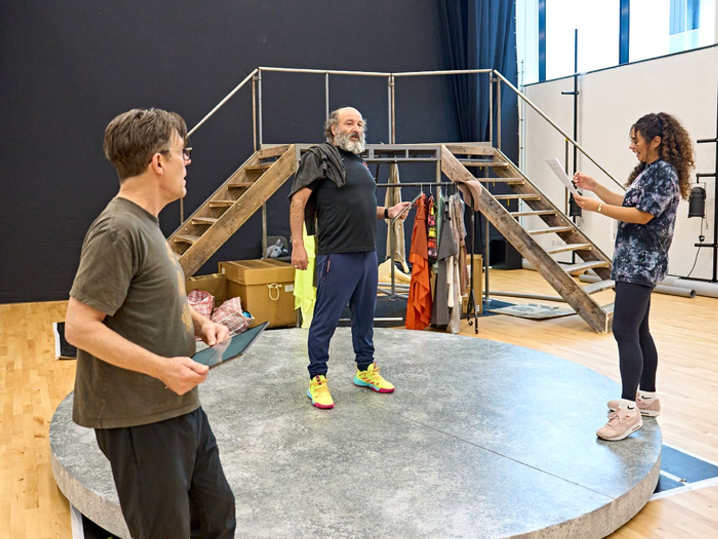Photos: Inside Rehearsal For Spymonkey's THE FROGS  Image