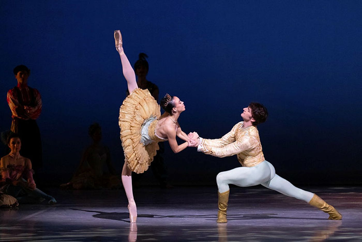 Review: NUTCRACKER at San Francisco Ballet Casts an Enchanting Spell for the Holidays  Image